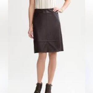 Banana Republic A-LINE LEATHER SKIRT Dark Brown Sz 12 Business Casual Career